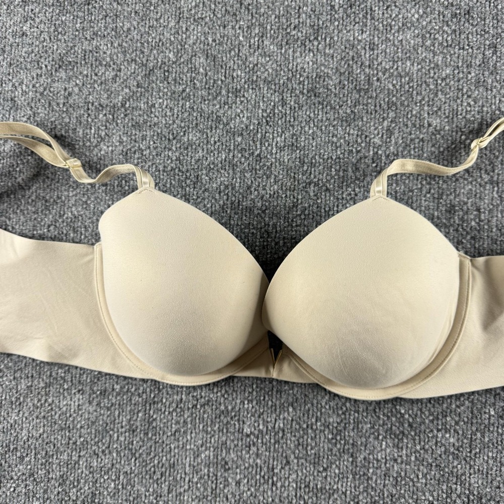 Victoria's Secret Push Up Bra Womens 34DD Beige Padded Underwire Smooth Everyday